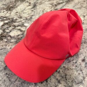 New with tags Lululemon fast and free running hat